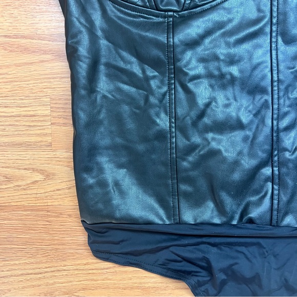 Guess Faux Leather Black Bodysuit Size XL - Picture 8 of 8